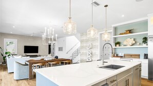 Rumah, 4 kamar tidur | Interior