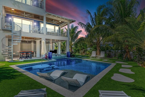 House, 4 Bedrooms | Pool | Outdoor pool, a heated pool