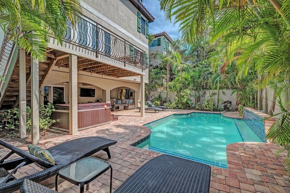 Maison, 6 chambres | Piscine | Piscine extérieure
