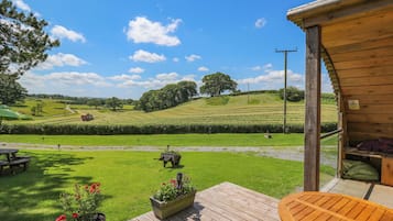 Cottage | Outdoor dining