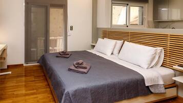 Estudio | Tabla de planchar con plancha, wifi gratis y ropa de cama