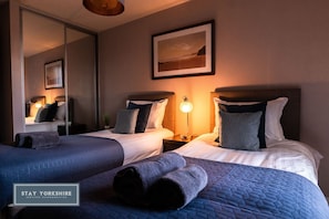 Signature Apartment, 2 Bedrooms | Iron/ironing board, free WiFi, bed sheets