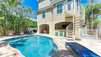 House, 4 Bedrooms | Pool | Outdoor pool, a heated pool