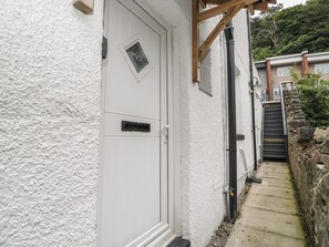 Cottage | Exterior detail
