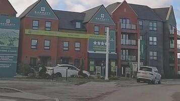 Apartment, 1 Queen Bed | Exterior