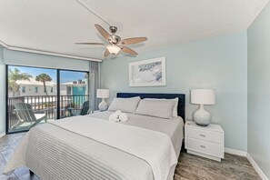 2 bedrooms, free WiFi - Resting Beach Place managed by Beach Retreats (Holmes Beach)