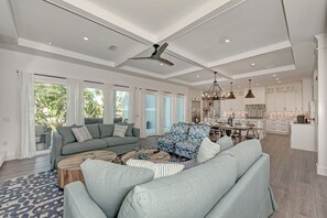 House, 4 Bedrooms | Living area - Just Beachy managed by Beach Retreats (Holmes Beach)