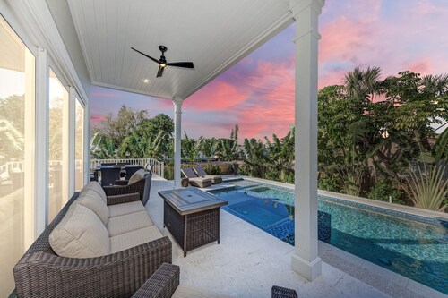 Just Beachy managed by Beach Retreats