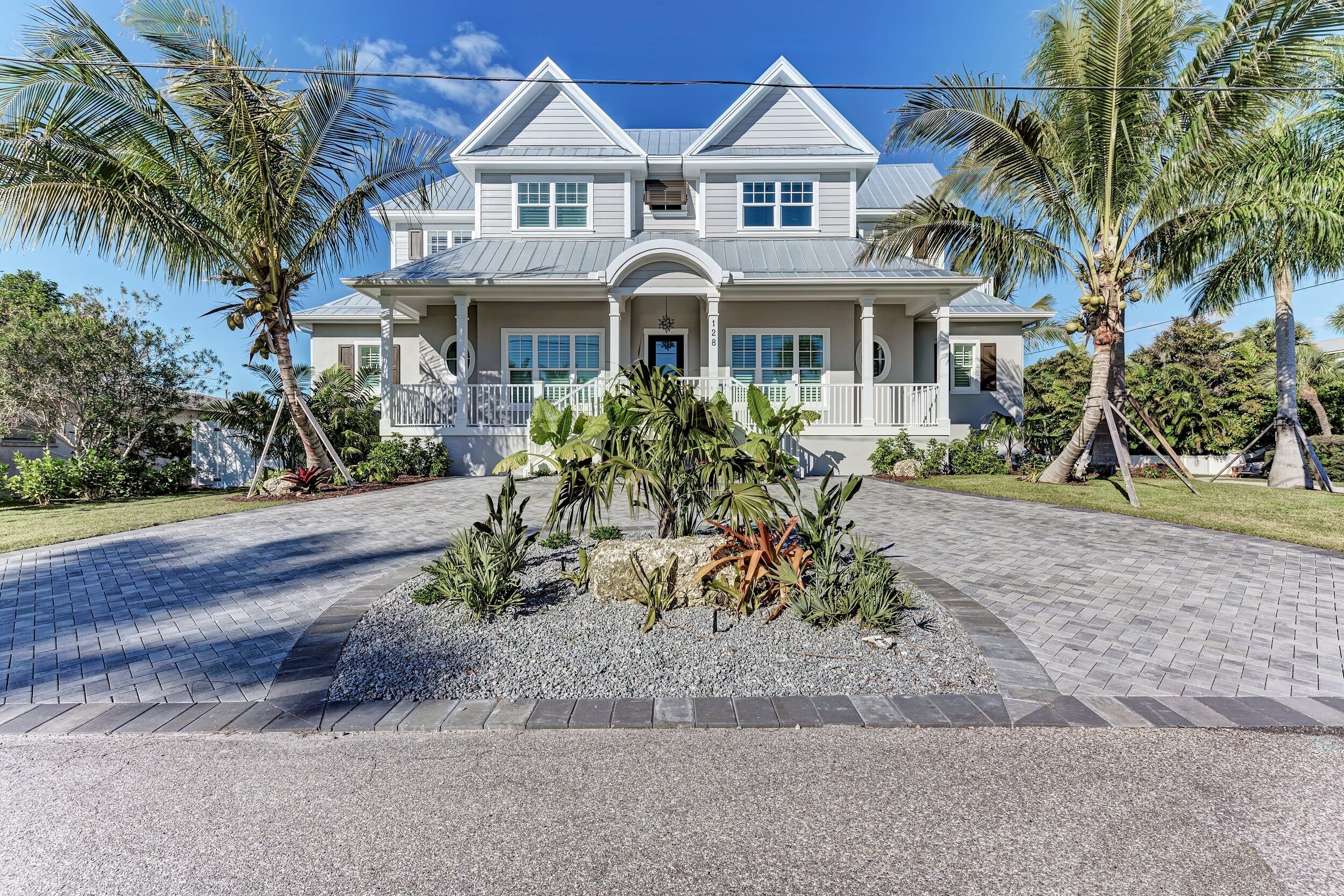 House, 4 Bedrooms | Exterior