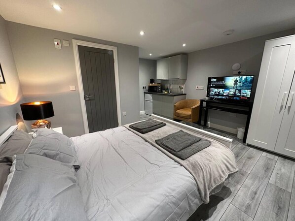 Apartment - Luxury Detached Studio Apartment in Luton (Luton)