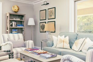 Interior detail - The Villa Bed & Breakfast (Westerly)