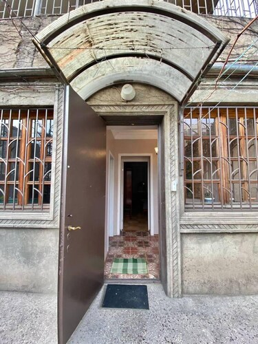 a Sweet Home With a Garden in the Heart of Tbilisi