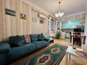 Ferienhaus | Wohnbereich | Fernseher