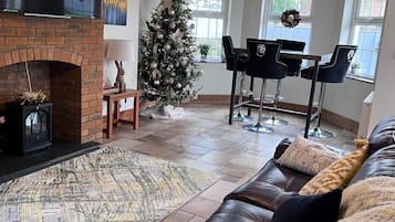 House | Living area | Fireplace