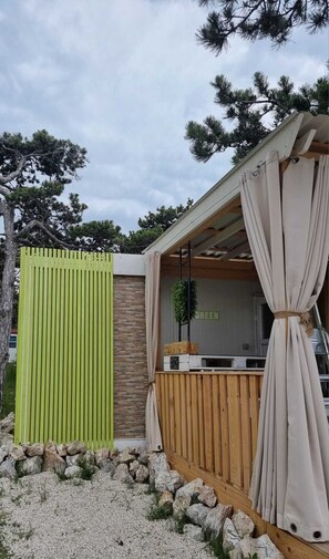 House, 1 Queen Bed | Exterior