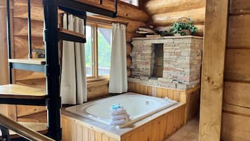 Cabin, 2 Bedrooms | Interior