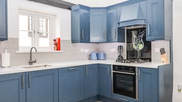 Cottage | Interior
