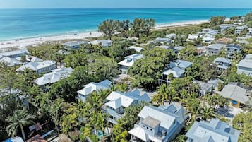 Nhà, 4 phòng ngủ | Ngoại thất