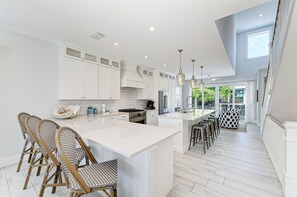 Maison, 4 chambres | Cuisine privée