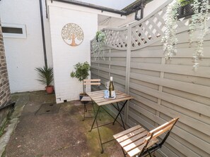 Property grounds - Stone's Throw (Morpeth)