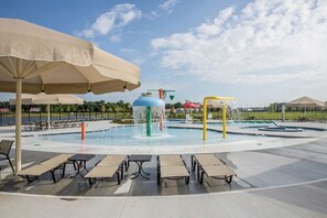 Outdoor pool - Resort Style Amenities, 4 mi Shuttle Service to Beach, Steps Away from Clubhouse (Millville)