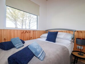 Cottage | 2 bedrooms, individually decorated, individually furnished - 194 Atlantic Bays (Wadebridge)