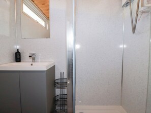 Cottage | Bathroom | Shower - 194 Atlantic Bays (Wadebridge)