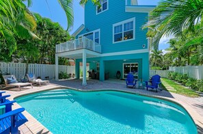 Pool - Crosswind Cottage managed by Beach Retreats (Holmes Beach)