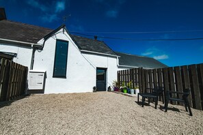 Exterior - The Milking Shed at Pencraig (Holyhead)