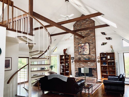 Private sandy beach - Ocean view 4 bedrooms