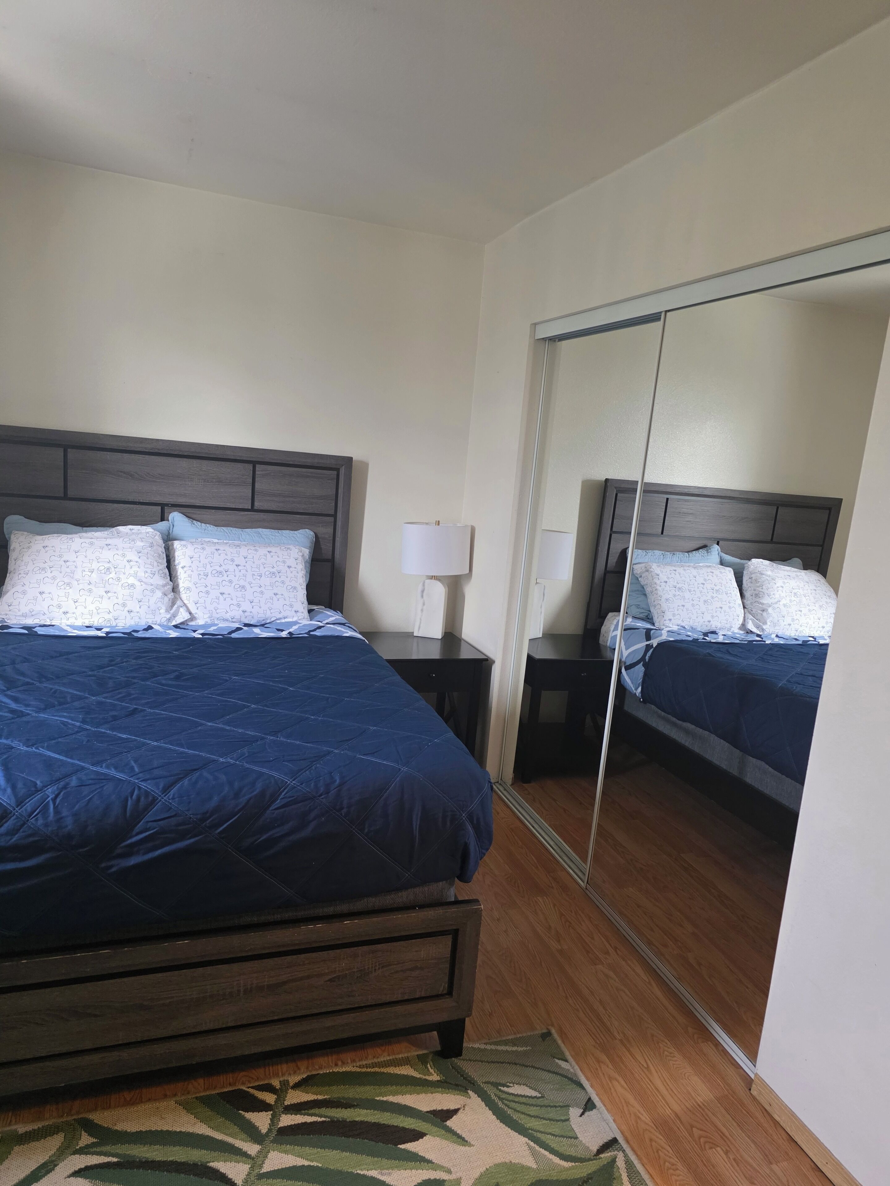 2 bedrooms, desk, free WiFi, bed sheets