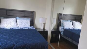 2 bedrooms, desk, free WiFi, bed sheets