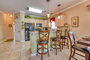 Fridge, microwave, oven, stovetop - A Wiseman’s Dream - Six Bedroom, Four Bath Home with Private Pool (Surfside Beach)