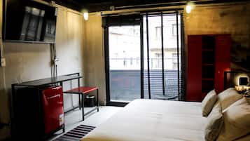 Premium bedding, memory foam beds, minibar, in-room safe
