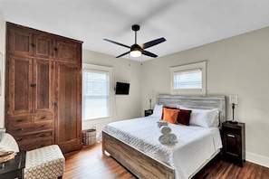 9 habitaciones, tabla de planchar con plancha y wifi gratis