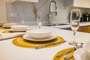 Fridge, microwave, oven, dishwasher