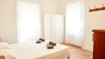 2 chambres, draps fournis