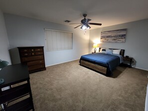 4 bedrooms, desk, iron/ironing board, travel crib