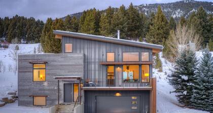 Luxury Big Sky Modern Single Family Home