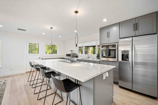 Fridge, dishwasher, coffee/tea maker, cookware/dishes/utensils - Incredible Uptown Home with RedRock Views and Spa (Sedona)