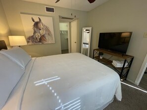 1 bedroom, iron/ironing board, free WiFi