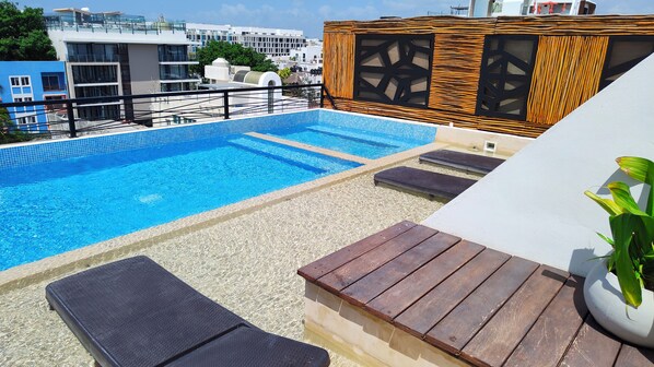 Rooftop pool