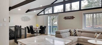 Modern 5BR SAUNA Poconos Home Near All Attractions