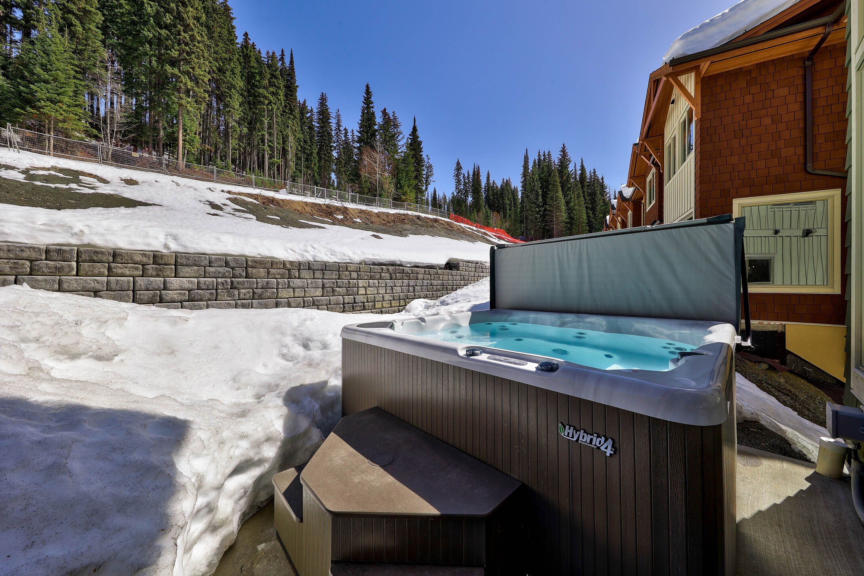 Bain à remous extérieur