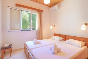 2 slaapkamers, een strijkplank/strijkijzer, gratis wifi, beddengoed