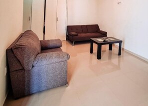 Superior Condo | Living area - Departamento con Jacuzzi en Terraza (Mazatlán)
