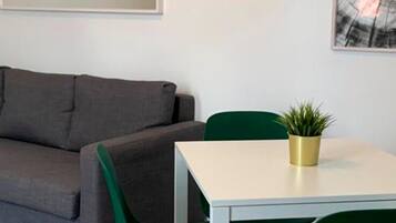 30-inch Smart TV with digital channels, TV