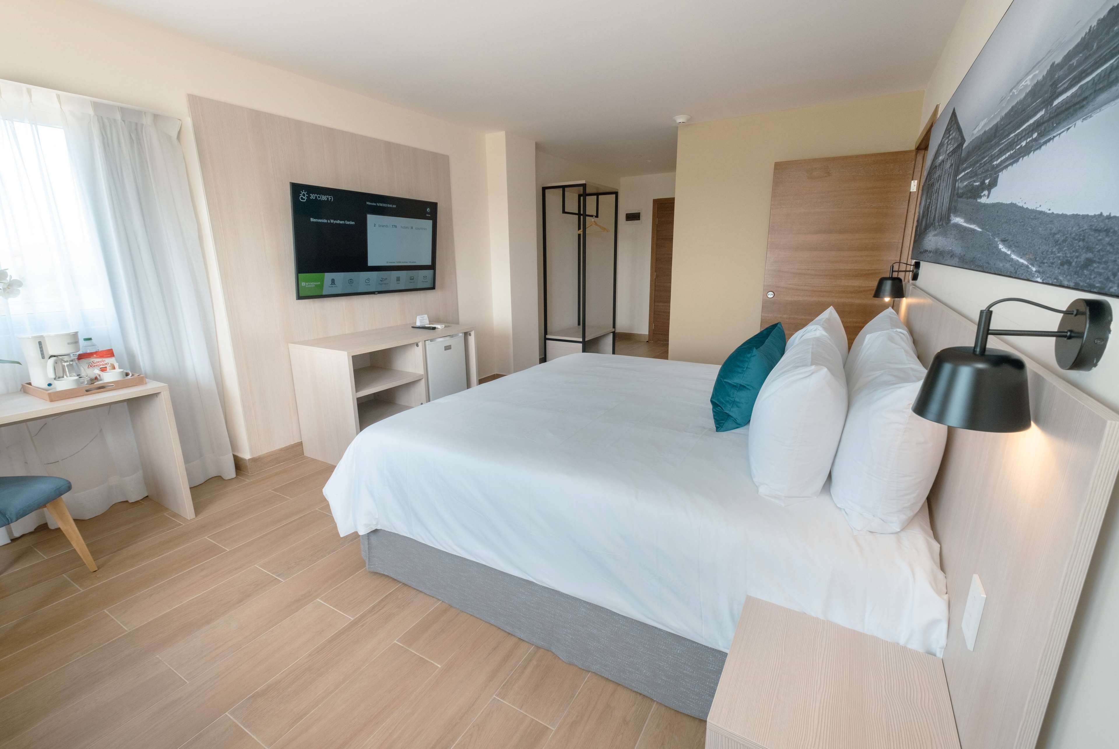 Premium bedding, pillow-top beds, in-room safe, desk