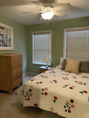 2 bedrooms, iron/ironing board, WiFi (free) - 2 bedroom accommodation in Ship Bottom (Ship Bottom)