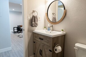 Bathroom - Downtown Deluxe Condo Near Safe Convention Center (Sacramento)